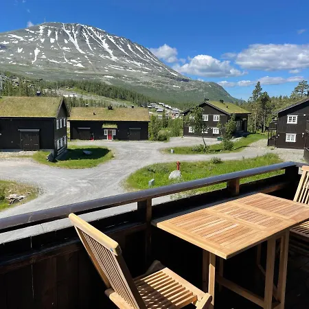 Apartment 3 Bed Close To Everything